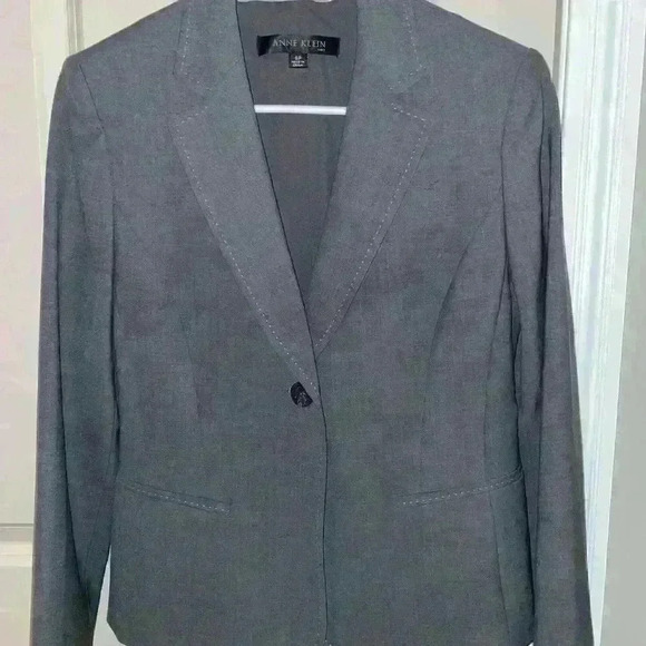 Brand new gray blazer - Picture 1 of 6